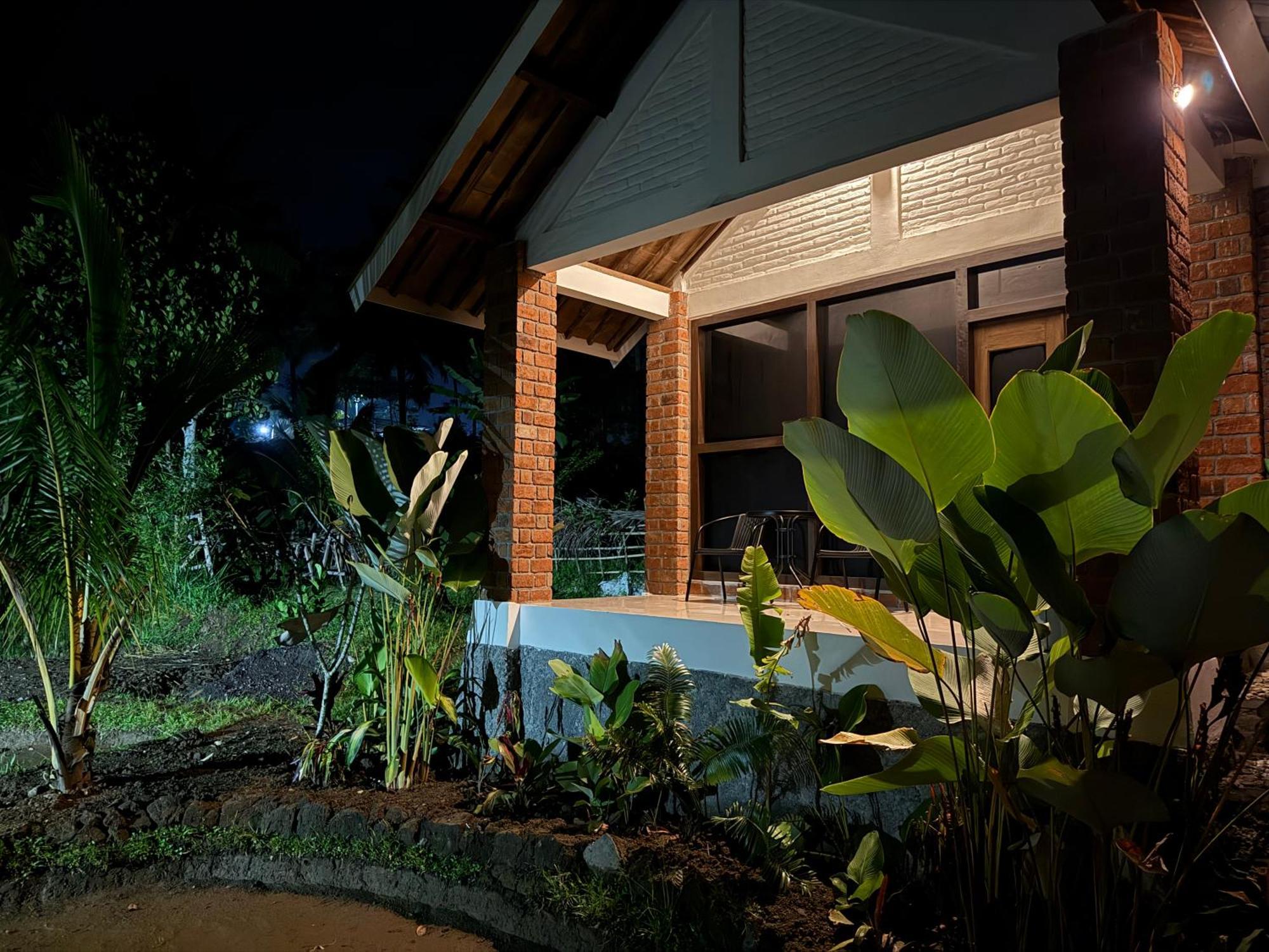 Mu Homestay Tetebatu Exterior photo